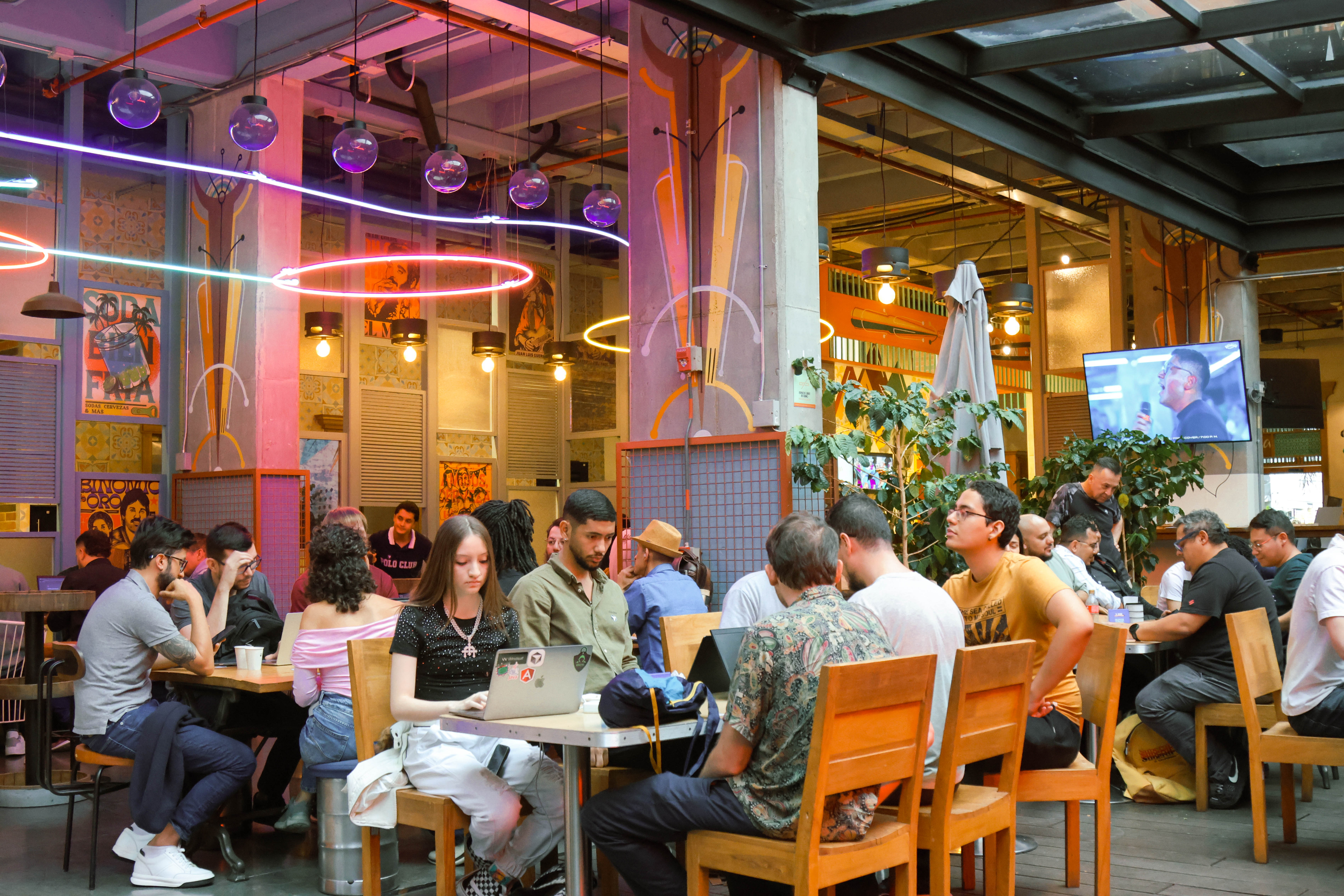 Gallery photo 138 from Cafe Cursor Medellin in Medellin.